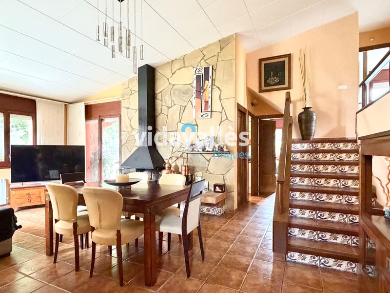 Foto 8f3ce2e6-bd1e-4593-a90b-370911146cb8. Casa amb xemeneia calefacció aparcament a Santa Maria de Palautordera