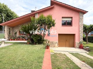 Casa  Carrer fluvià. Casa a la venta en santa maria de palautordera