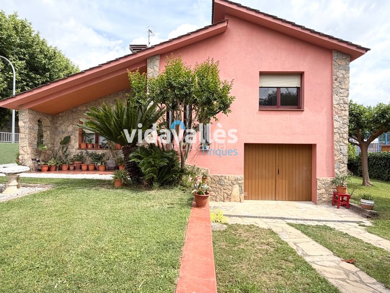 Foto e8696a0b-0f30-43ee-af92-1b1388f9967c. Casa amb xemeneia calefacció aparcament a Santa Maria de Palautordera