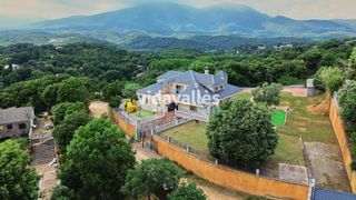 Haus  Urbanització cal batlle. Casa a la venta en sant celoni