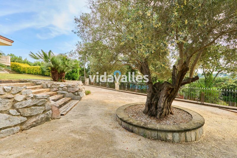 Foto b49893d7-d144-40d9-bca8-af37a4fa7fcb. Casa  a la venta en Sant Celoni