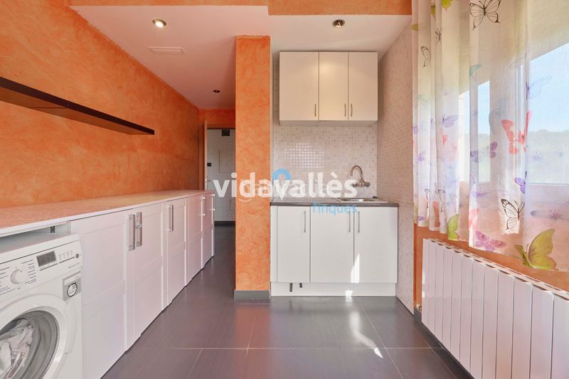 Foto bb9532f2-4bea-4a91-993c-f10f584da42e. Casa  a la venta en Sant Celoni