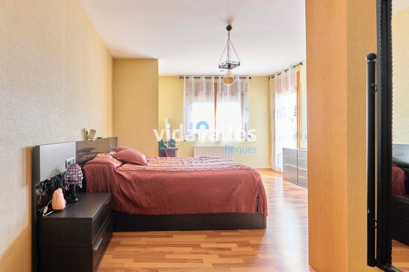 Foto bec5461f-9f0e-47ff-962f-5ef122c518d2. Casa  a la venta en Sant Celoni