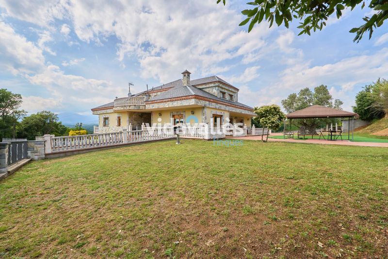Foto ee441cd2-f46c-4ba2-b954-646f599803f9. Casa  a la venta en Sant Celoni