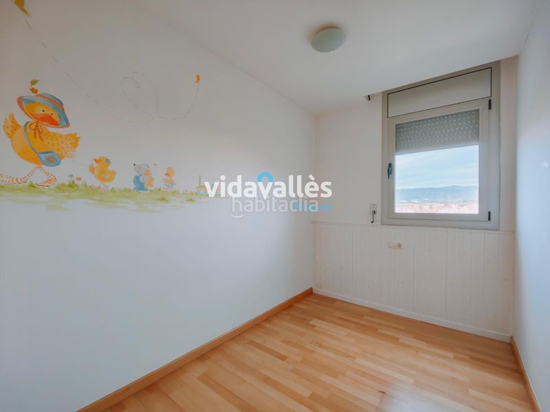 Foto ad5833cf-f4d1-41f2-96fc-8b46ca858021. Dúplex amb calefacció aparcament a Franqueses del Vallès (Les)