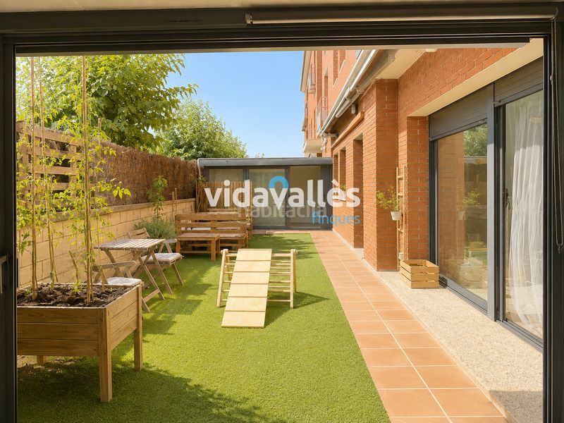 Foto de9a864f-1cea-492b-8dd5-a8069bdf7a65. Planta baixa amb calefacció piscina a Roca del Vallès (La)