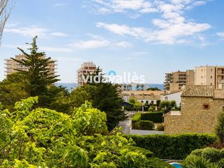 Casa adossada  Carrer llevantí de mar. Casa a la venta en sant antoni de calonge