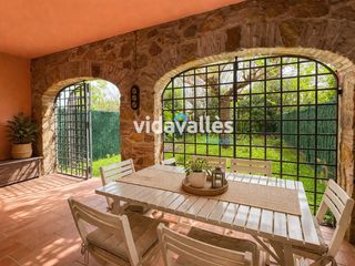 Casa adossada  Carrer llevantí de mar. Casa a la venta en sant antoni de calonge