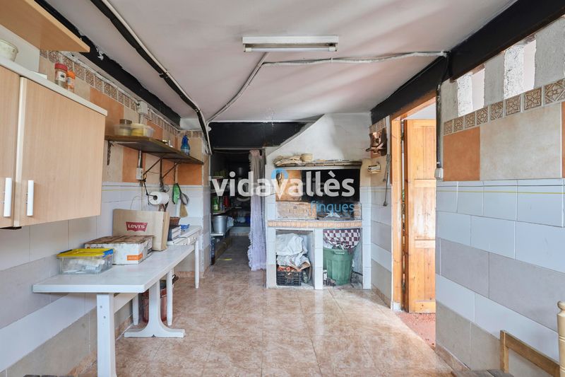 Foto 05137e12-6758-449a-a3a0-d78d733f0d1b. Casa amb xemeneia calefacció aparcament piscina a Sant Antoni de Vilamajor