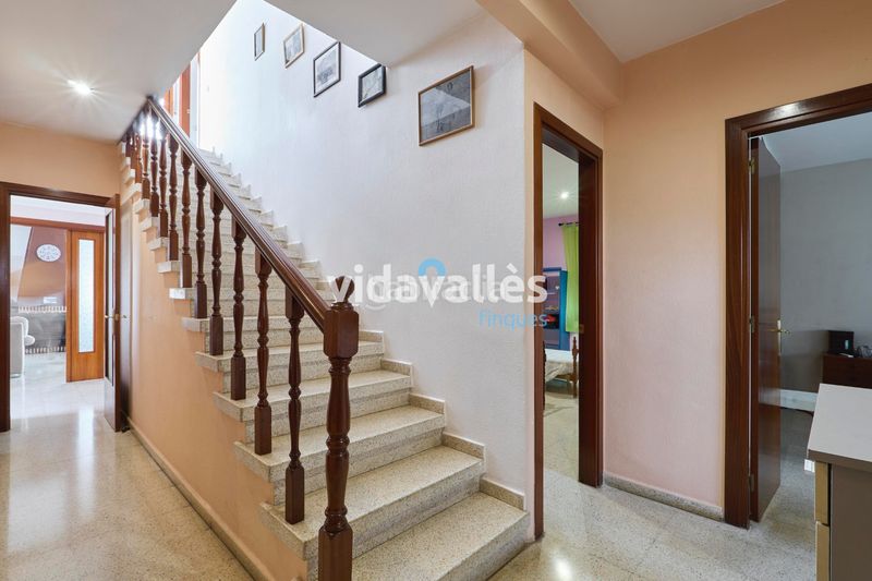 Foto b1a54a38-8a5c-4acb-9258-d01061f72d61. Casa amb xemeneia calefacció aparcament piscina a Sant Antoni de Vilamajor