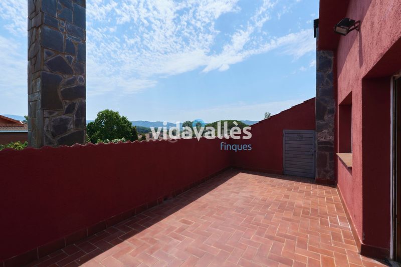 Foto f3bf8b5a-5dda-426d-b88b-716ec60dab6e. Casa amb xemeneia calefacció aparcament piscina a Sant Antoni de Vilamajor