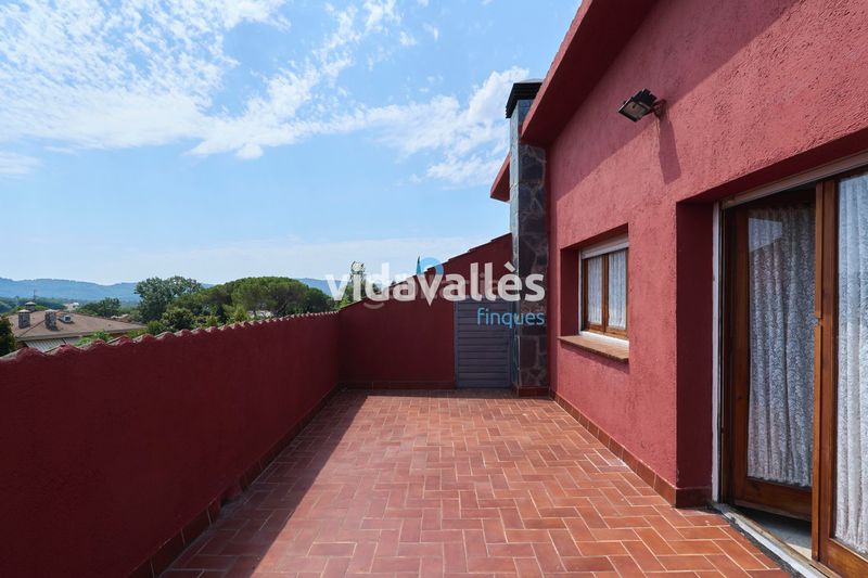 Foto f8378262-3528-4f03-972b-fbfef95980c3. Casa amb xemeneia calefacció aparcament piscina a Sant Antoni de Vilamajor