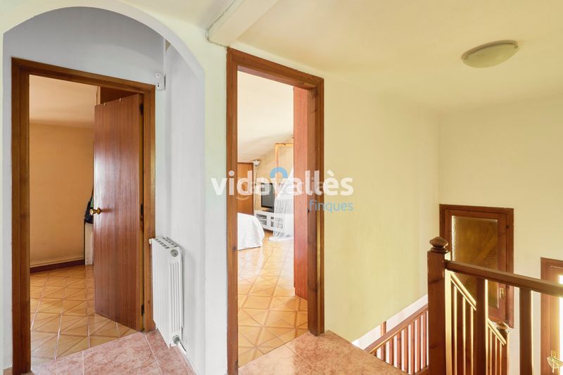 Foto fa573e15-d999-4d22-a0ed-1ff043821d8f. Casa amb xemeneia calefacció aparcament a Cardedeu
