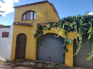 Xalet  Carrer santana. Casa en venta en l'escala