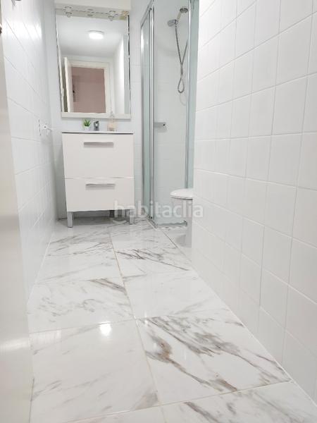 Foto 40a94715-3660-465d-ab7b-22415d90f97d. Alquiler apartamento piso de lujo con ascensor de 3 habitaciones y dos baños y terraza en Gandia