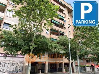 Parking coche en De bac de roda 198