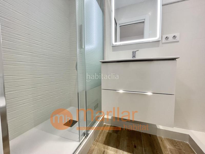 Foto b55af7df-7bf4-416d-a765-90a3e33d12f8. Flat with parking in Sant Martí de Provençals Barcelona