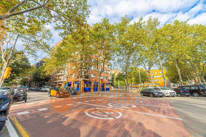 Foto ba77abcf-5f62-40be-a1d9-d6f225a8259d. Pis amb calefacció a El Clot Barcelona