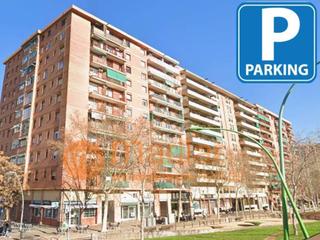 Parking voiture à Gran Via de les Corts Catalanes 1081