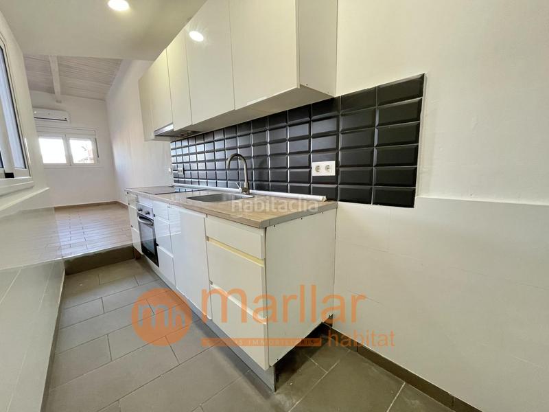 Foto be594628-9730-44e5-b8ab-1f85b59b970e. Ático en El Raval Santa Coloma de Gramenet