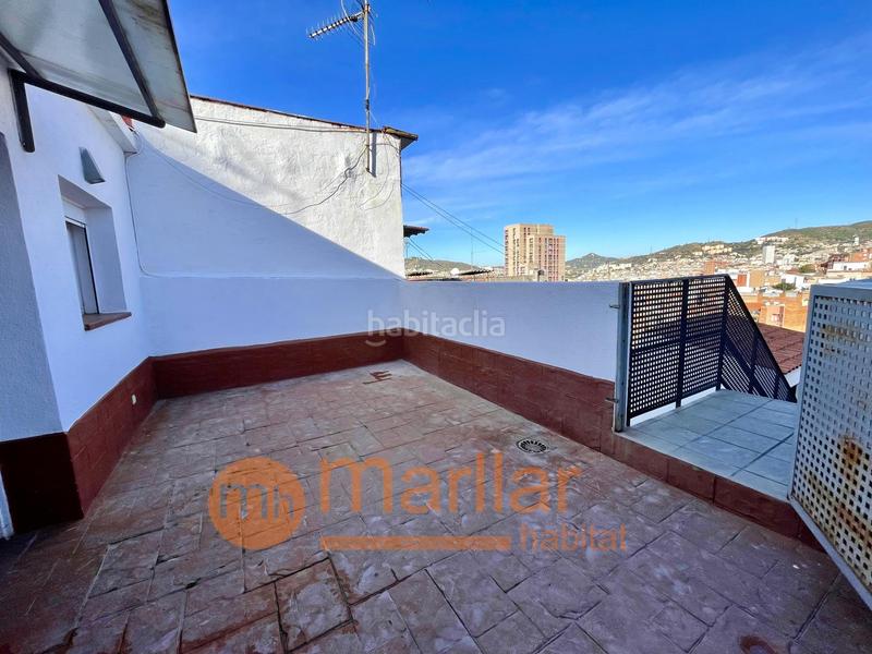 Foto 2db9eba6-8304-495b-9cb9-e0b6763c09b3. Penthouse in El Raval Santa Coloma de Gramenet