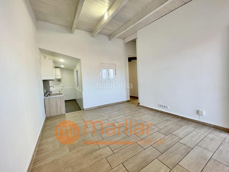 Foto f4935dc1-83d4-437c-be47-d4df18a6b57d. Penthouse in El Raval Santa Coloma de Gramenet
