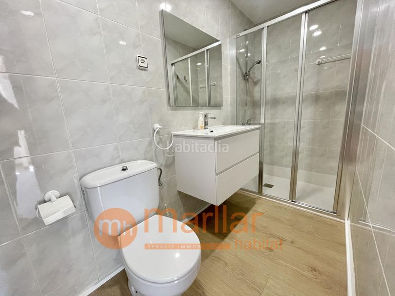 Foto 63387cfb-d7fb-4366-93df-23521a5f266b. Pis a Prosperitat Barcelona