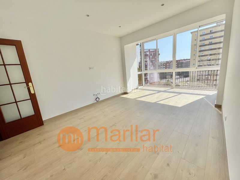 Foto 1177af83-855f-4813-b51d-a2bbe5ec1717. Pis a Prosperitat Barcelona