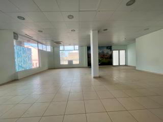 Local Comercial en Cruce de Arinaga. Local comercial en cruce de arianga en venta