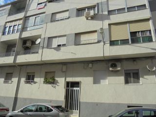 Pis en La Paz. Piso en villena, en maestro francisco bravo