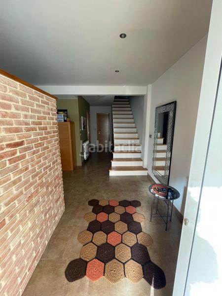 Foto 28d8adfd-fcc4-4a09-bb4e-545fa5a5376b. Casa amb calefacció aparcament piscina a Perelló (El)