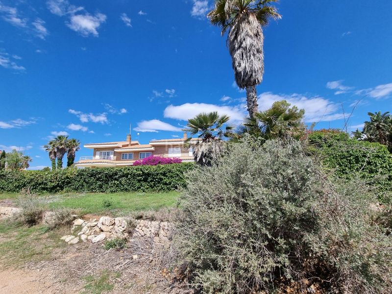 Foto 9b6843a6-053e-42ae-abc8-47c06bd3c862. Casa amb calefacció aparcament piscina a Les Tres Cales Ametlla de Mar (L´)