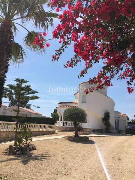 Foto f469b827-2960-4b72-acc3-9327587ddda6. Xalet amb aparcament piscina a Les Tres Cales Ametlla de Mar (L´)