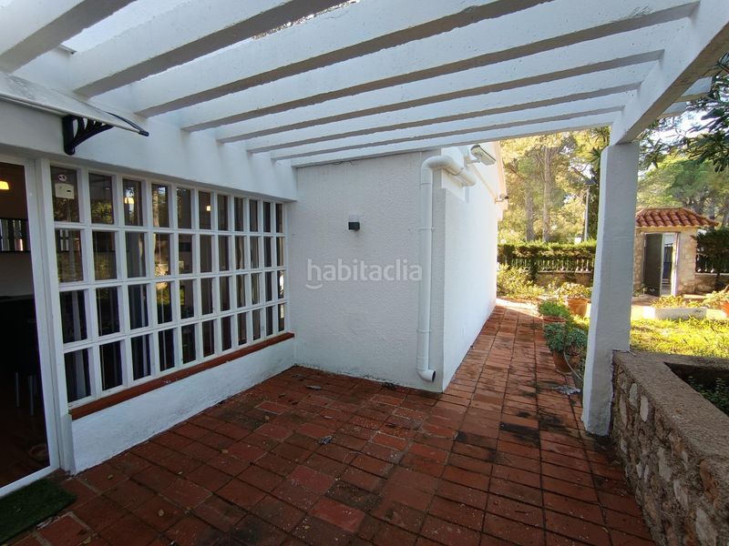 Foto 7e2b7fe1-c884-4b38-80a3-cad9b758657d. Xalet amb aparcament a Calafat Ametlla de Mar (L´)