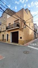 Edifici a Perelló (El). Casa de pueblo en venta en el centro de el perelló