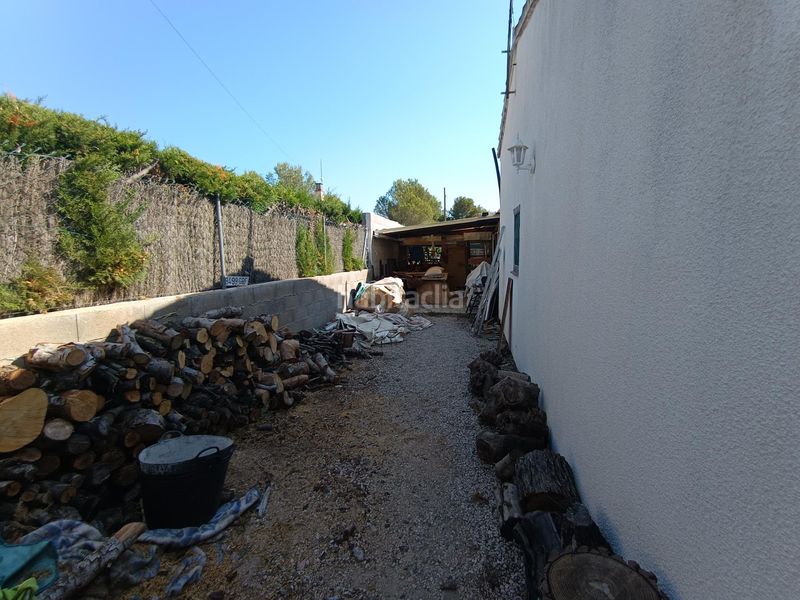 Foto a6f67c6f-bdd8-4dbc-812a-5c20cdbfbe99. Xalet amb aparcament piscina a Les Tres Cales Ametlla de Mar (L´)