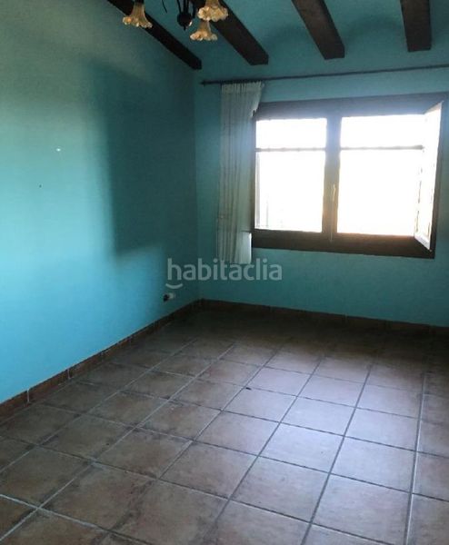 Foto 6d5dbb66-34d3-4d4f-8389-93fe3fcc52c5. Masia amb aparcament a Camarles