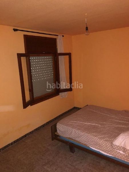 Foto 74c18b41-07c8-4e60-827b-48d4c89b5e16. Masia amb aparcament a Camarles