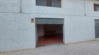 Local commercial  Carrer de bahia blanca. Local comercial en el centro de lametlla de mar con posibilidad