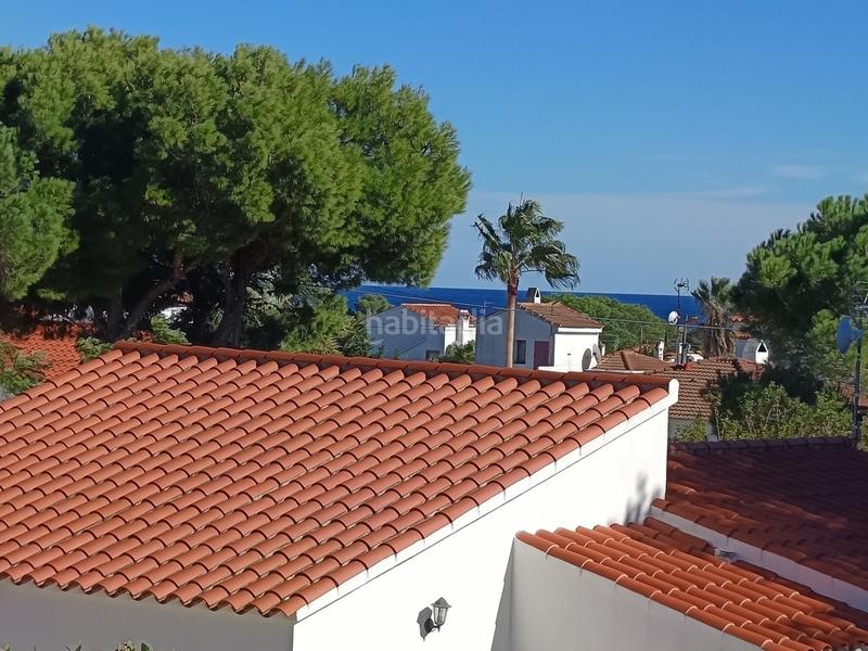 Foto 7fbe8015-1637-4896-9470-68240d489e59. Casa amb aparcament a Les Tres Cales Ametlla de Mar (L´)