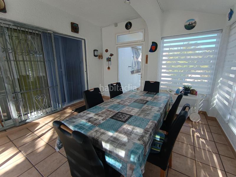 Foto f940c3f9-ba69-448e-b030-07d51d0fe0a5. Casa amb aparcament a Les Tres Cales Ametlla de Mar (L´)