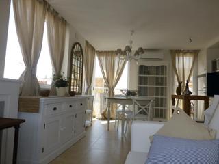 Location Attique  Calle sant francesc. Exclusivo dúplex reformado para 4 personas en el centro de 15 de