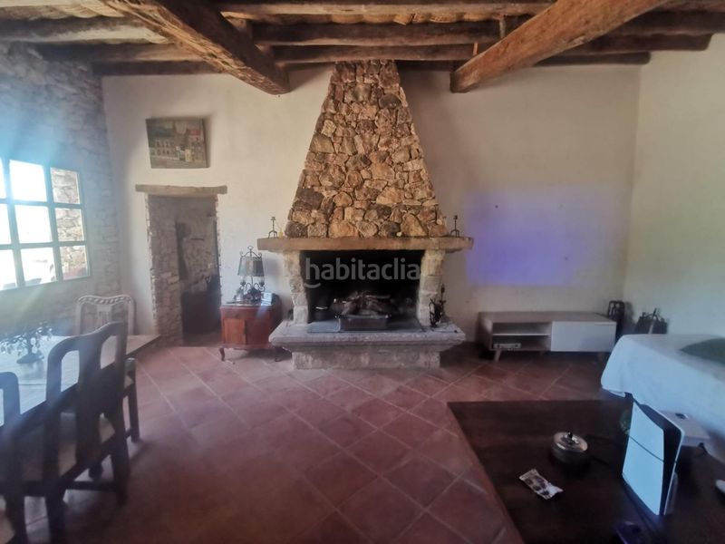 Foto 11ee9b11-fd82-4cf6-a91f-ab30226a0941. Masia a Tivissa