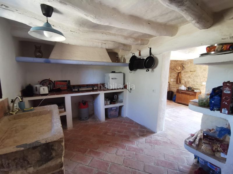 Foto 1526693c-7556-441e-94f2-a09e6d96d598. Masia a Tivissa