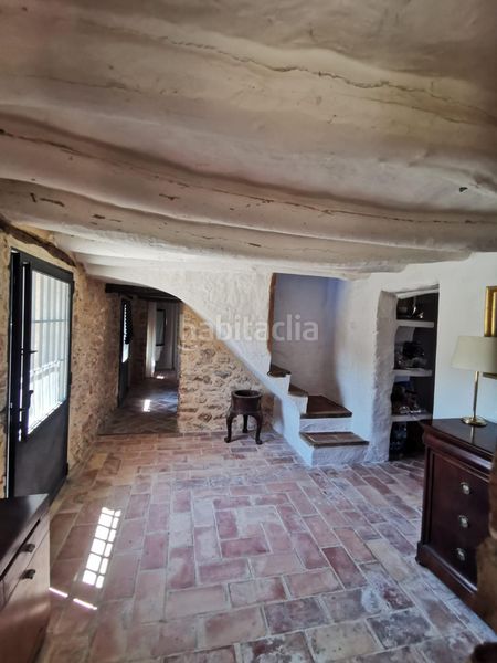 Foto 5b1d009d-2341-48cc-9d6d-4f35d6532a79. Masia a Tivissa