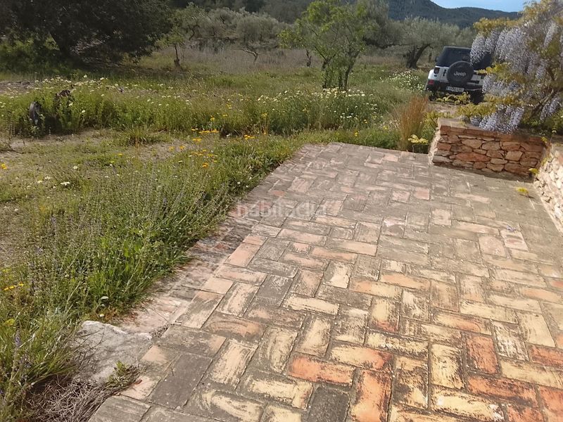 Foto c1e59442-d88d-4c91-9e69-7cca4cd94bbe. Masia a Tivissa