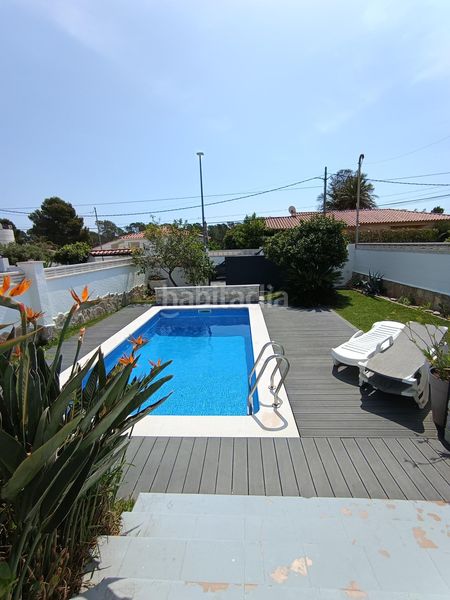 Foto ef22c565-a6e4-451f-82b2-d43a96be3acb. Casa amb calefacció aparcament piscina a El Casalot Mont-roig del Camp