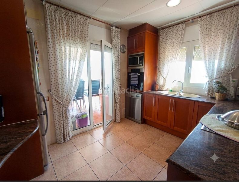 Foto 729263f2-9cf8-41f7-b172-908c118be583. Casa con riscaldamento parcheggio piscina in Ampolla (L´)