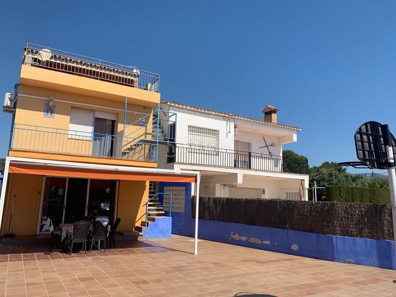 Foto 74a8db59-4420-4d86-9cb9-4b1ae8feb60a. Casa  con piscina y jardín cerca de las playas, ideal para inversión con licencia turística en Ametlla de Mar (L´)