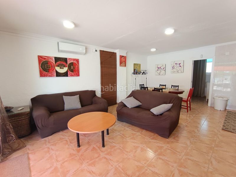 Foto d9ef1d5d-db98-4b28-8ded-3cb653ac129a. Casa  con piscina y jardín cerca de las playas, ideal para inversión con licencia turística en Ametlla de Mar (L´)